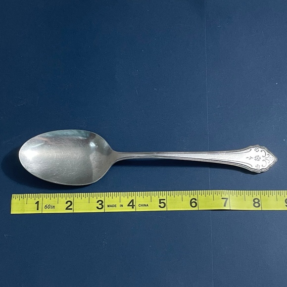 Vintage Oneida Flatware Lakewood Pattern Meat Fork Slotted Spoon Serving Spoon - Picture 8 of 9